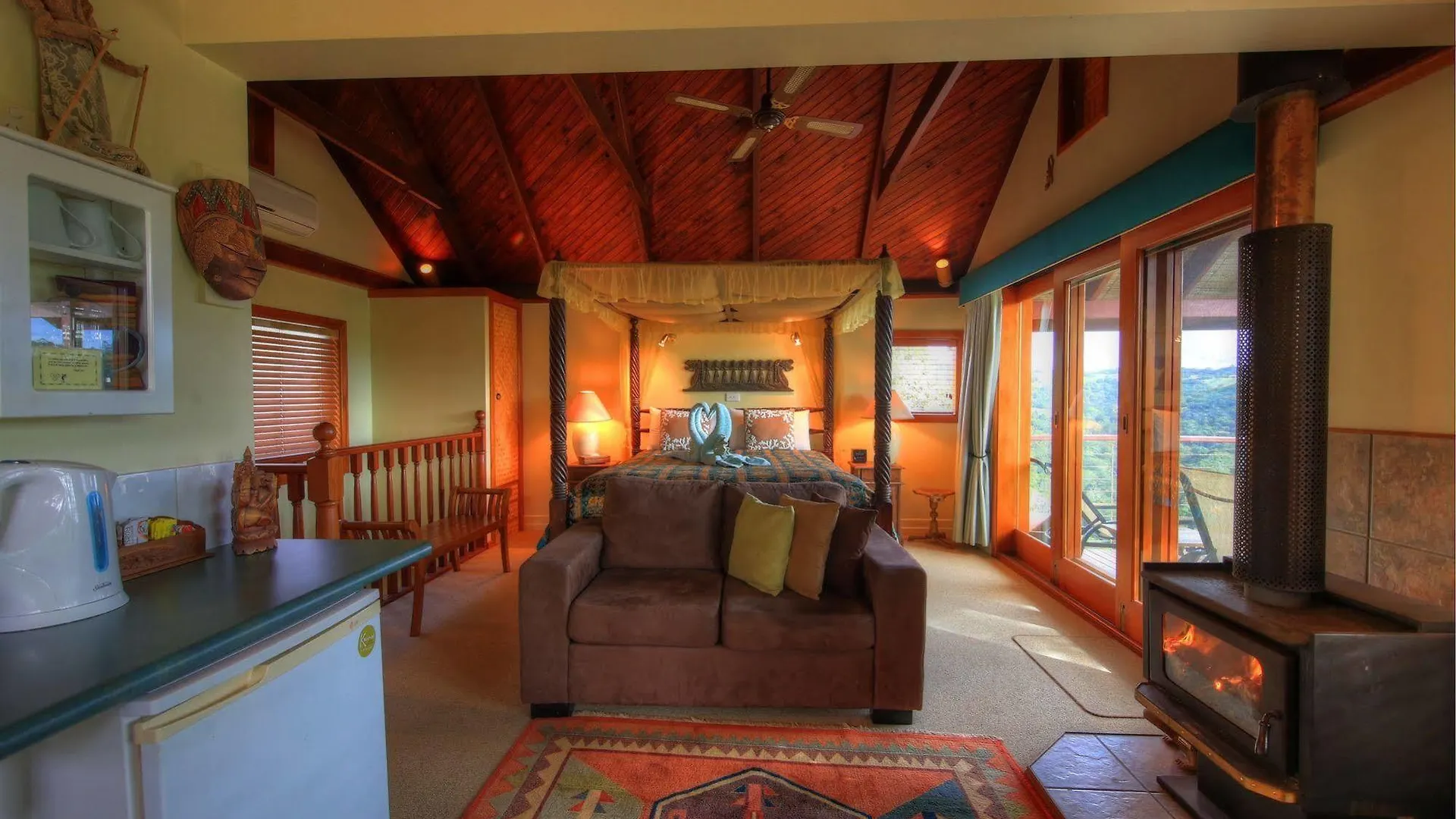 Maleny Tropical Retreat Bed & Breakfast