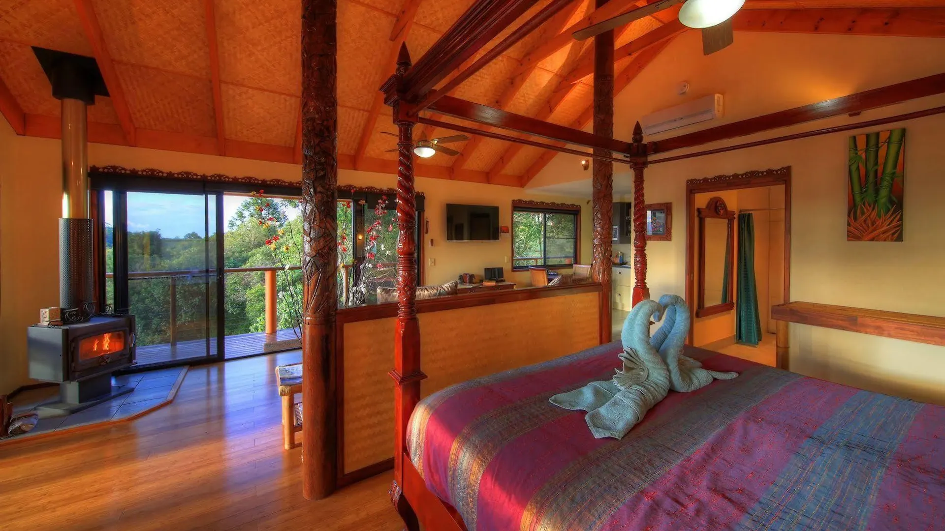 Maleny Tropical Retreat Bed & Breakfast