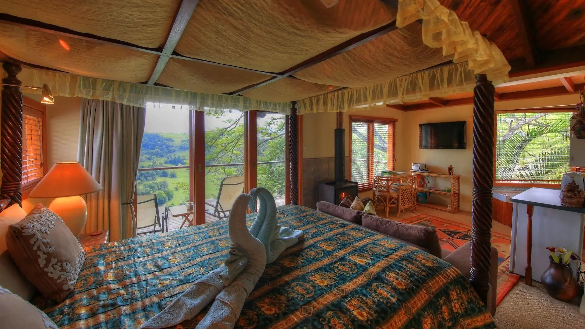 Maleny Tropical Retreat Bed & Breakfast 4*,