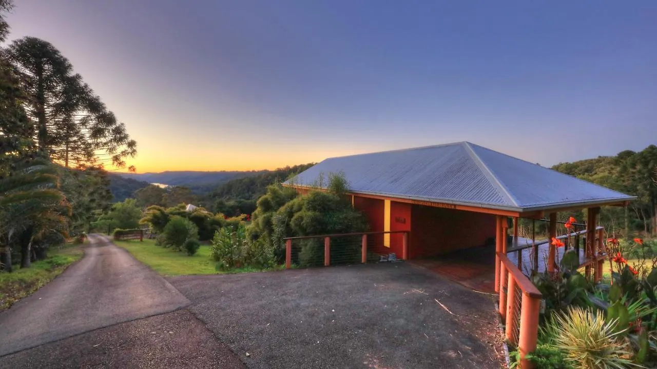 Maleny Tropical Retreat Bed & Breakfast Australia