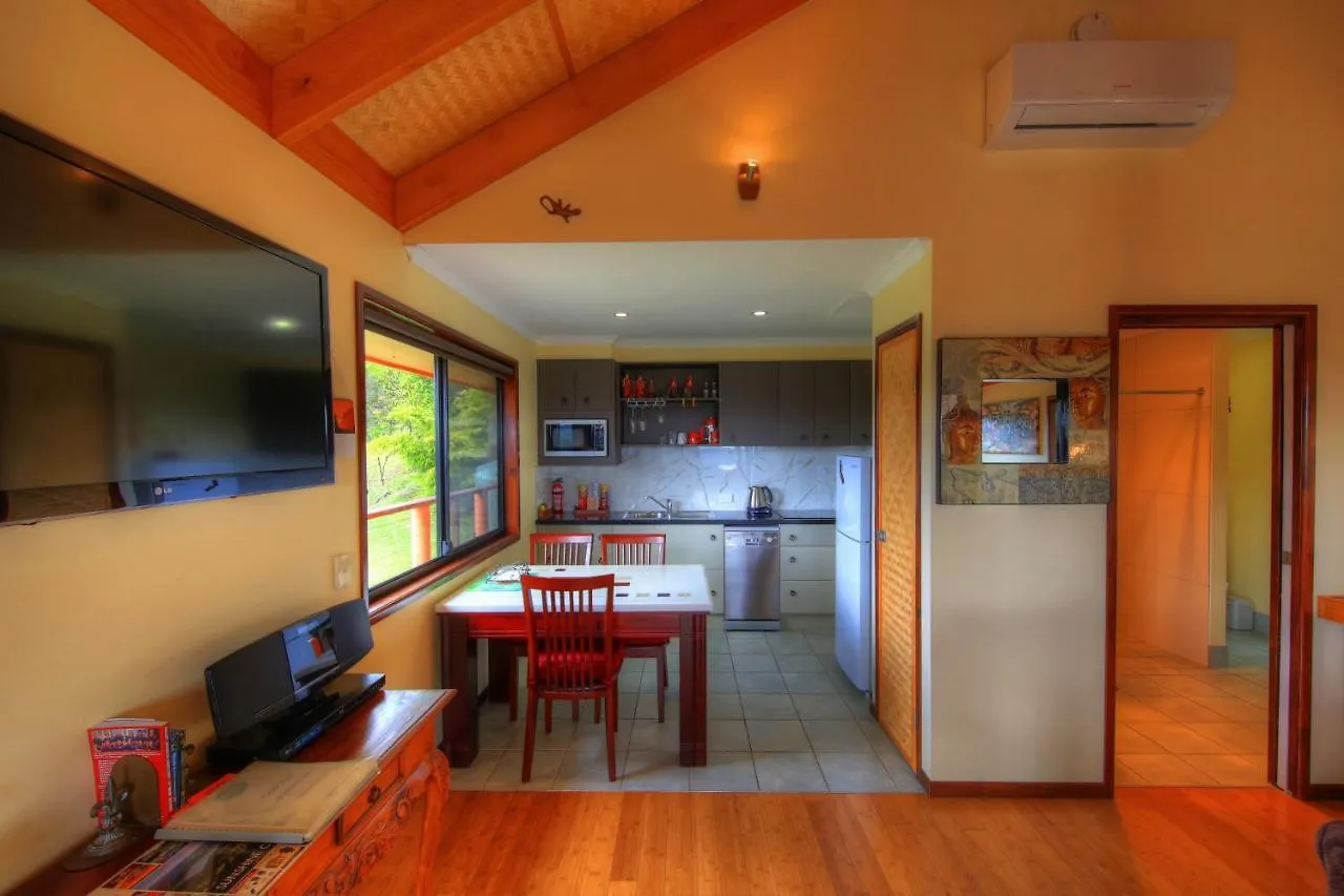 Maleny Tropical Retreat Bed & Breakfast 4*,