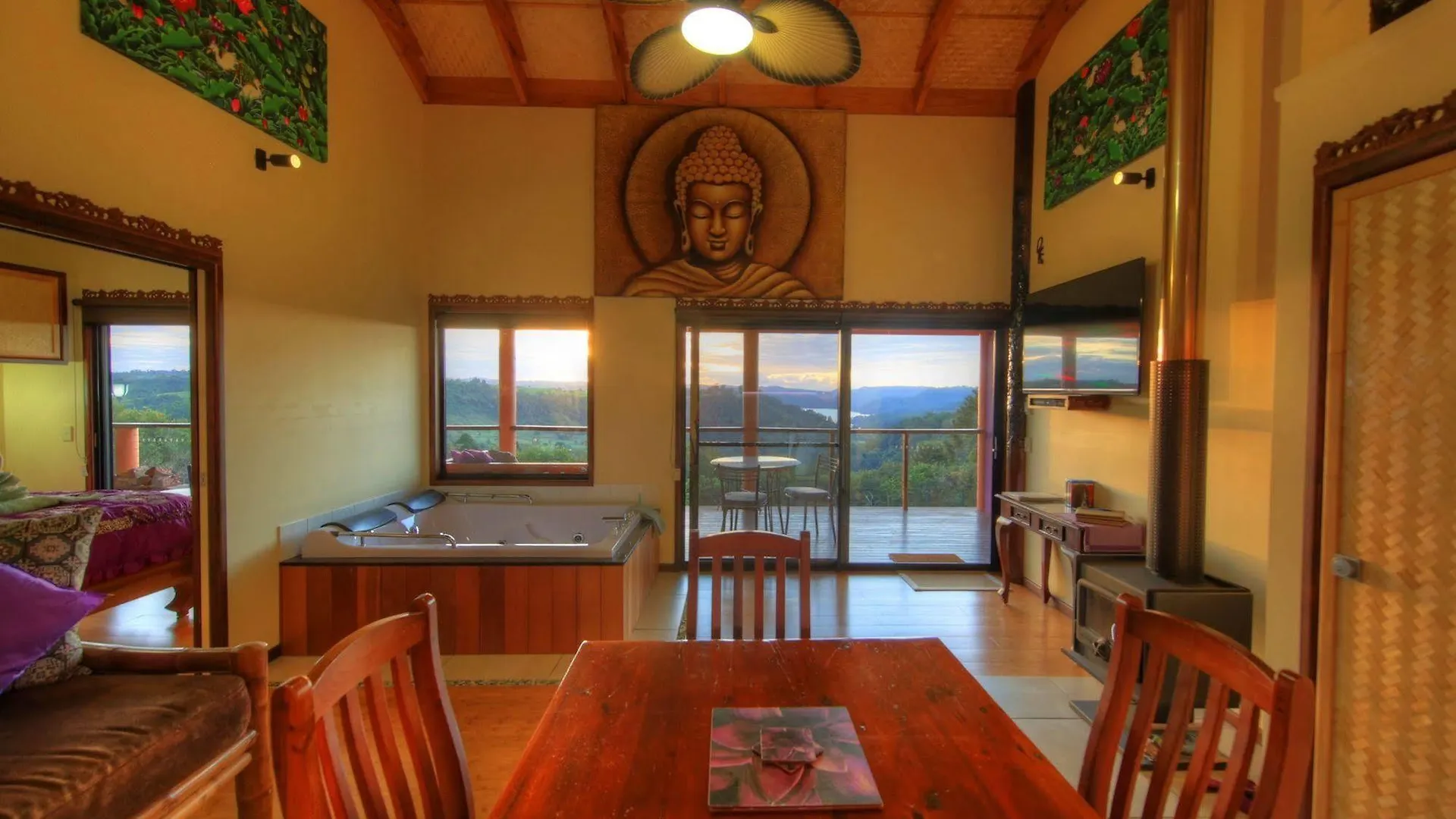 Bed and Breakfast Maleny Tropical Retreat 4*,