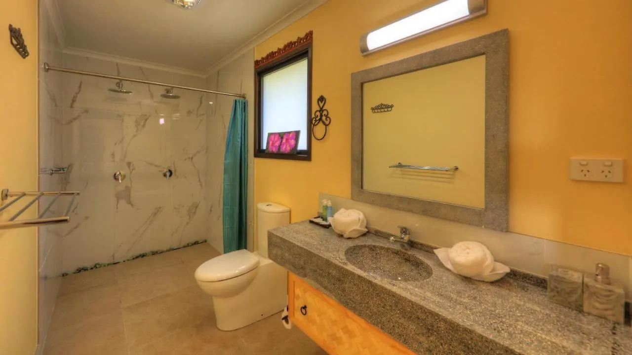 Bed and Breakfast Maleny Tropical Retreat Австралия