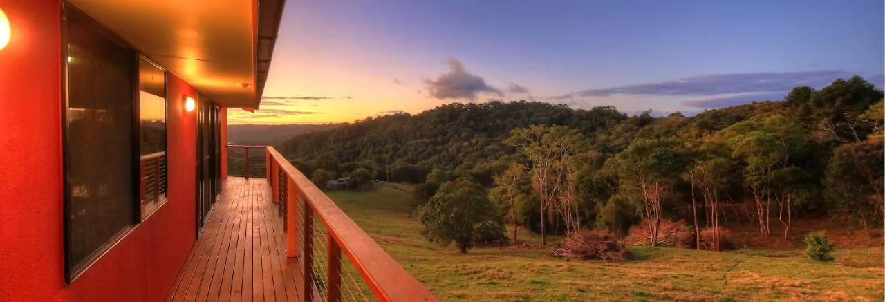 Bed and Breakfast Maleny Tropical Retreat